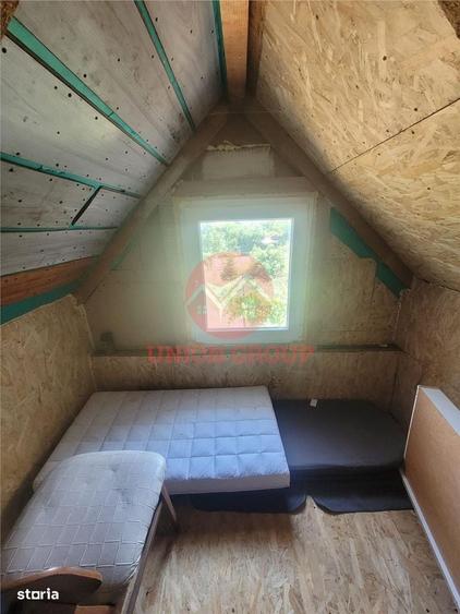 Casă cu 3 camere în Lumina