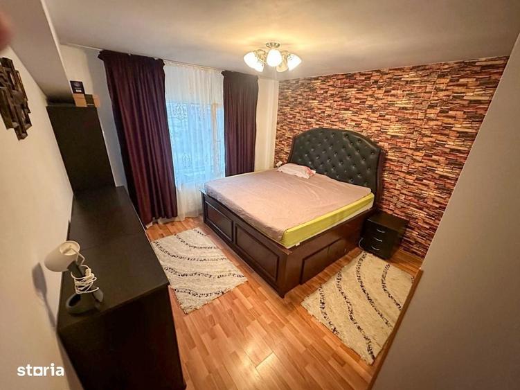 Apartament cu 3 camere decomandat în Titan