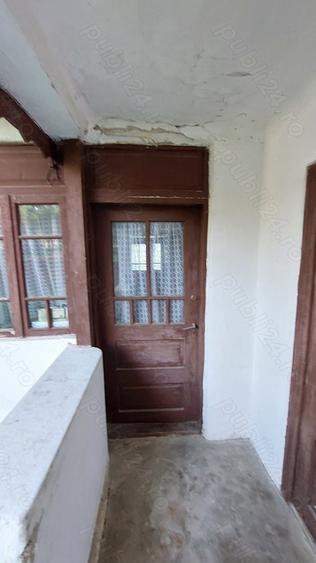 Casă cu 5 camere în Polovragi