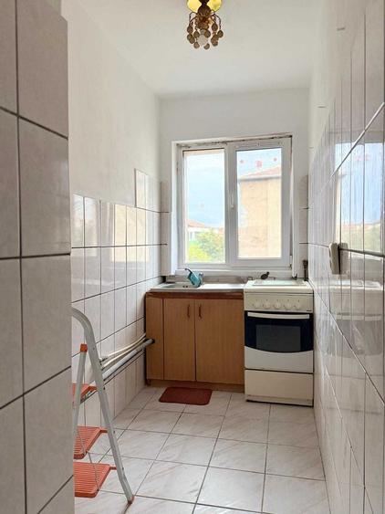 Apartament cu 2 camere semidecomandat în Iosia