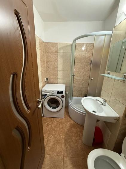 Apartament cu 2 camere decomandat în Dosu Bricii