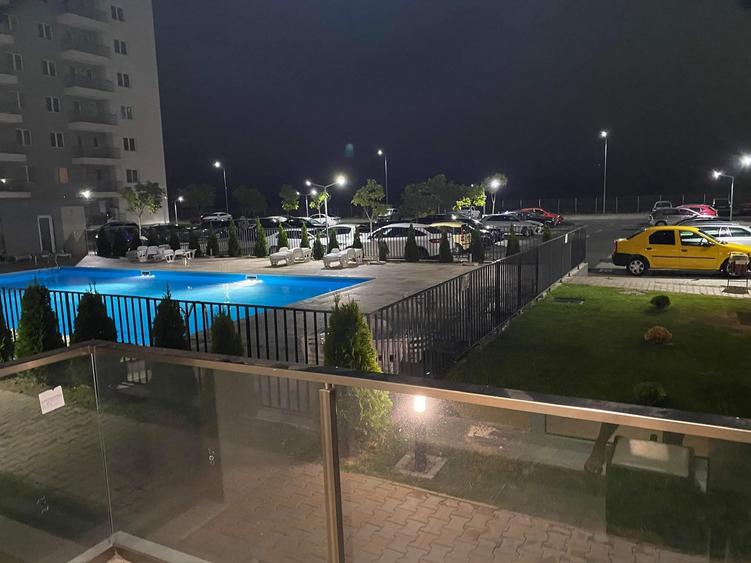 Apartament cu 3 camere decomandat în Prelungirea Ghencea