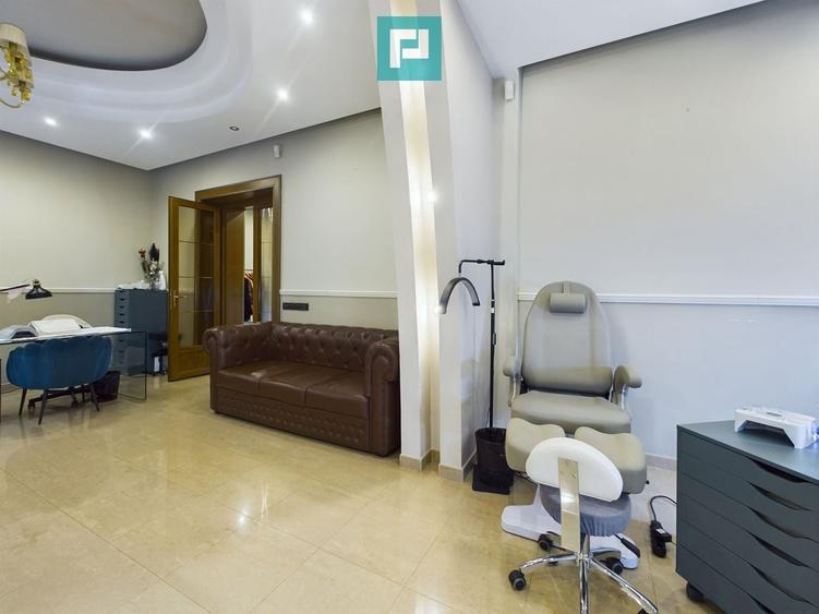Post manichiură în salon Ultracentral - 6