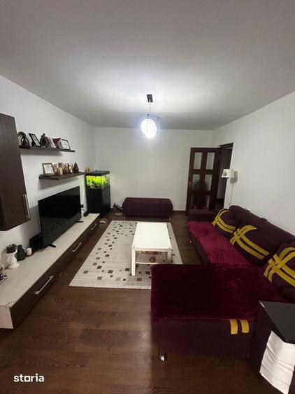 Apartament cu 4 camere decomandat în Gării