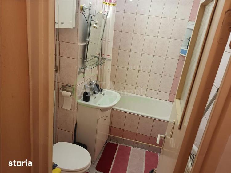 Apartament cu 2 camere semidecomandat în Mioriței