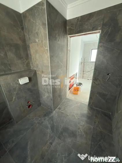 Casă cu 4 camere cu Teren 400 Mp în Central