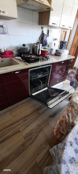 Casă cu 4 camere în Cătămărești