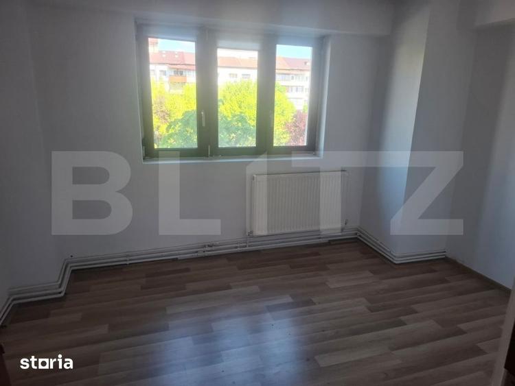 Apartament cu 4 camere decomandat în Nord