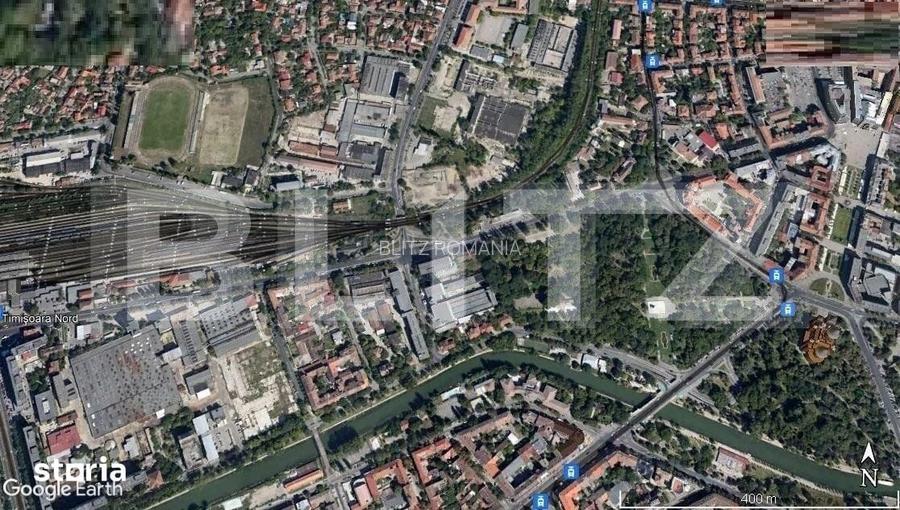 Cladire istorica cu suprafata utila de 1500 mp si teren 1100 mp in zon