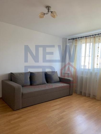 Apartament cu 2 camere semidecomandat, mobilat în Berceni