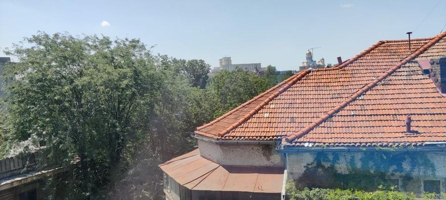 Garsonieră decomandată în Cișmigiu