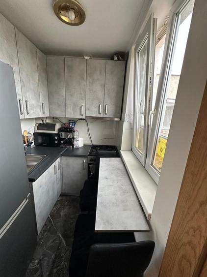 Apartament cu 2 camere semidecomandat în Borș