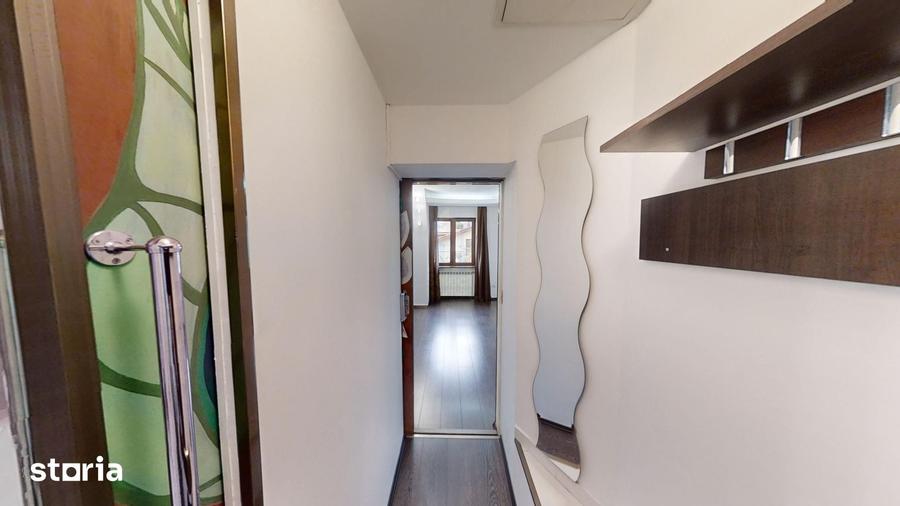Apartament cu 5 camere decomandat în Grivița