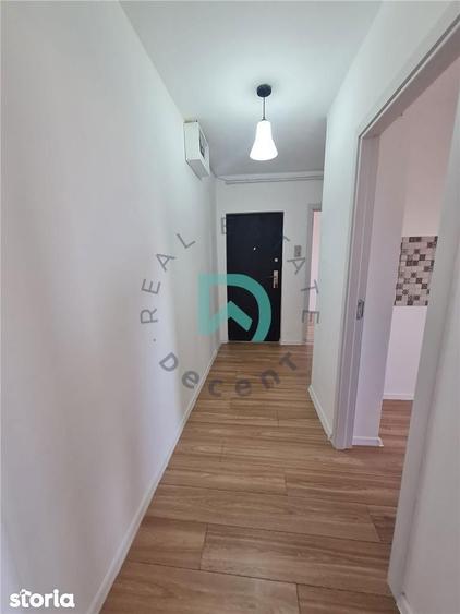 Apartament cu 2 camere decomandat în Florilor