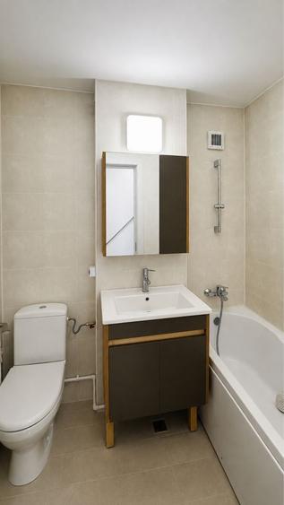 Apartament cu 2 camere decomandat în Podu Roș