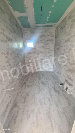 Casă cu 3 camere cu Teren 251 Mp în Central