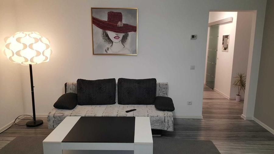 Apartament cu 2 camere semidecomandat în Exterior Vest