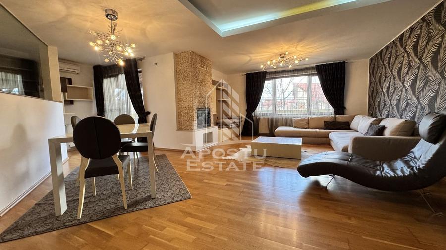 Apartament cu 3 camere decomandat, mobilat în Dumbrăvița
