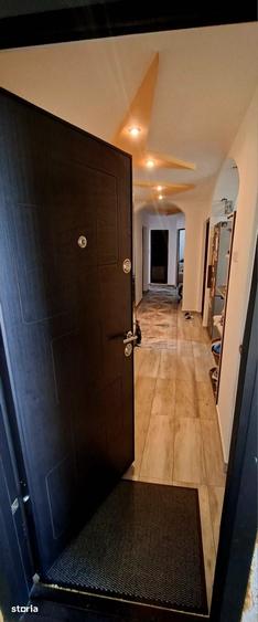 Apartament cu 4 camere în Central