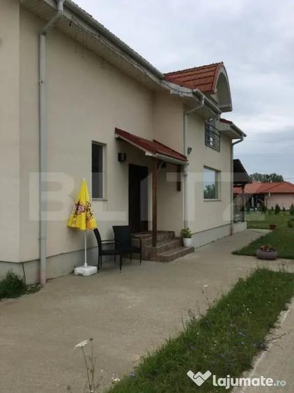 Casă cu 4 camere cu Teren 1000 Mp în Mărtinești