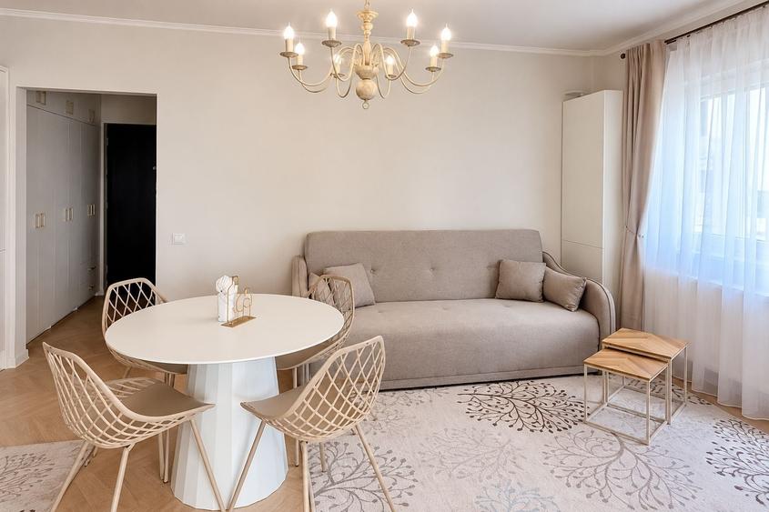 Apartament cu 2 camere semidecomandat, mobilat în Florești