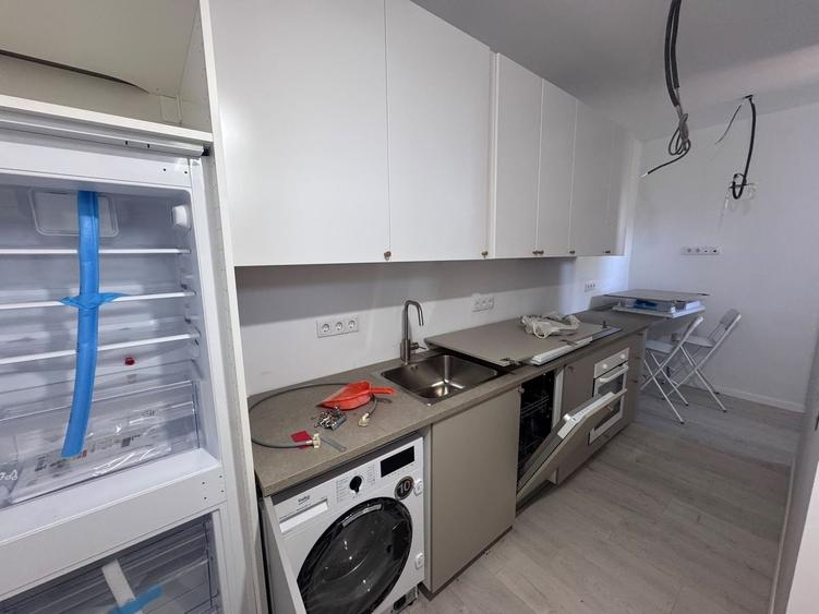 Apartament cu 2 camere, mobilat în Sub Arini