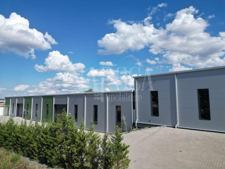 Spațiu industrial, de 2,100 mp, în Câmpenești