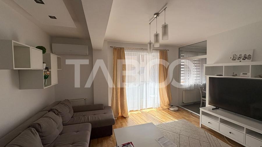 Apartament cu 3 camere decomandat, mobilat în Turnișor