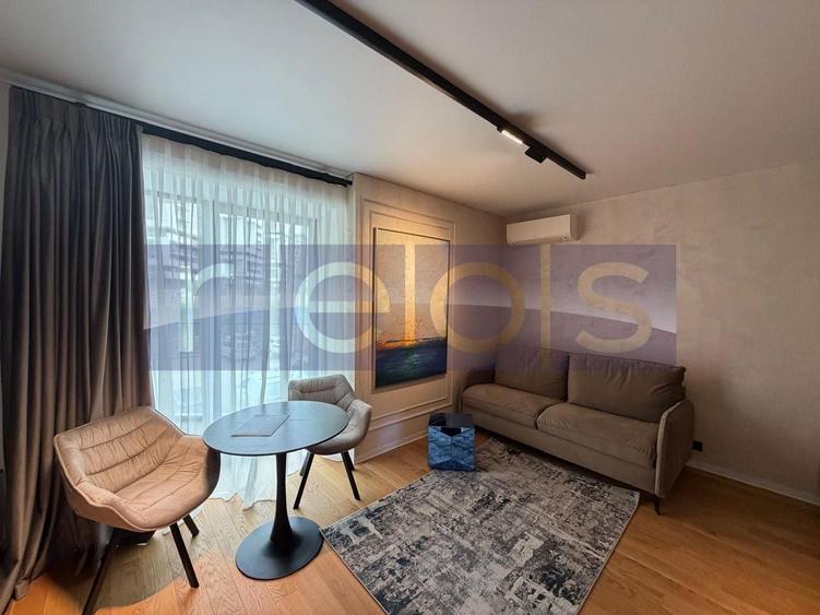 Apartament cu 2 camere, mobilat în Barbu Văcărescu