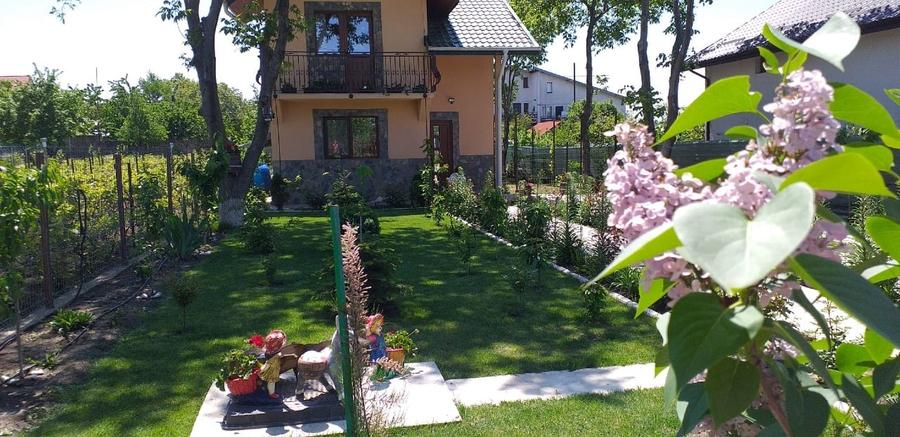 Casă individuală cu 5 camere cu Canalizare în Miroslava