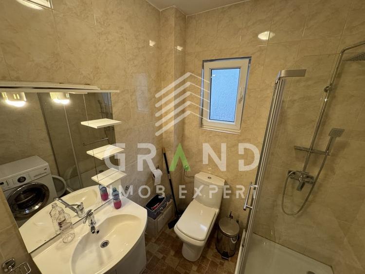Casă individuală cu 4 camere cu Canalizare în Florești