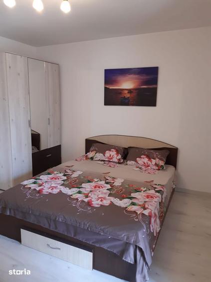 Casă cu 7 camere decomandat cu Teren 183 Mp în Faleza Nord