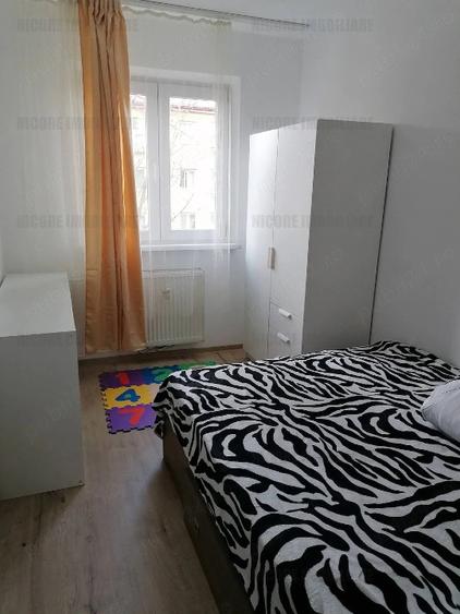 Apartament cu 3 camere decomandat în Șagului