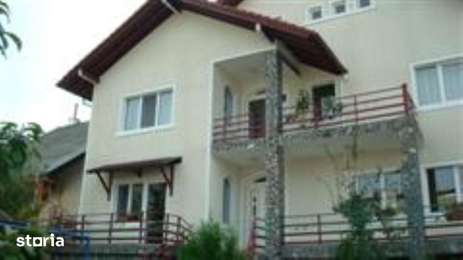 Casă cu 4 camere cu Teren 500 Mp în Bunloc