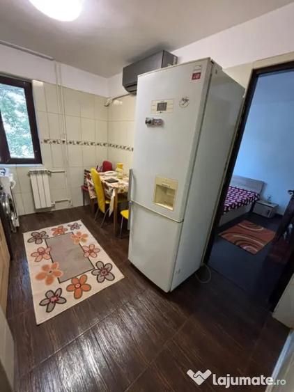 Apartament cu 2 camere decomandat în Vest