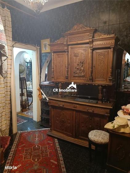 Apartament cu 4 camere semidecomandat în Ultracentral