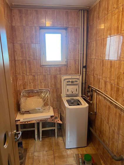 Apartament cu 2 camere decomandat în Petrișor