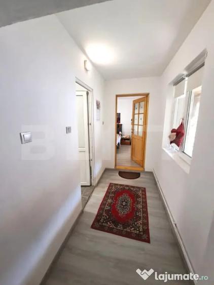 Casa spa?ioasa cu livada, teren de 1.690 mp ?i panouri - 5