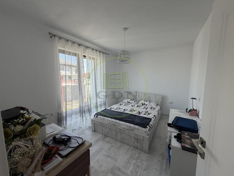 Casă individuală cu 4 camere cu Garaj în Plaiul Vulcanești