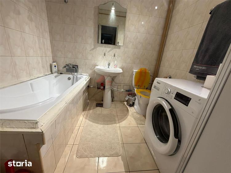 Apartament cu 2 camere decomandat în Gară