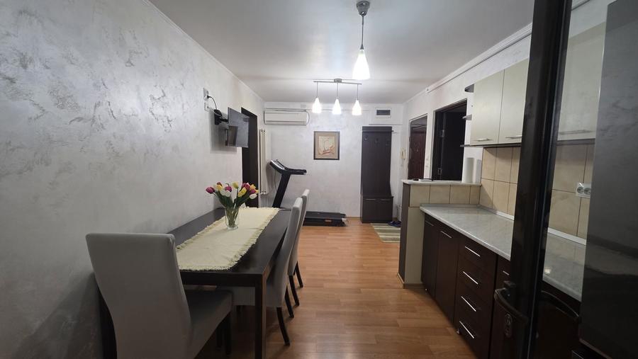 Apartament de inchiriat 2 camere decomandat Str.Sintezei. - 2