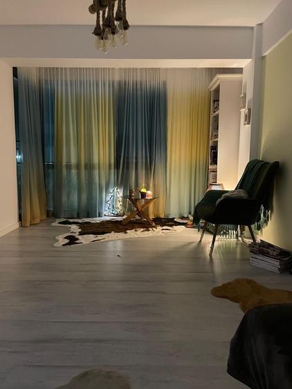 Apartament cu 2 camere decomandat în Exterior Vest