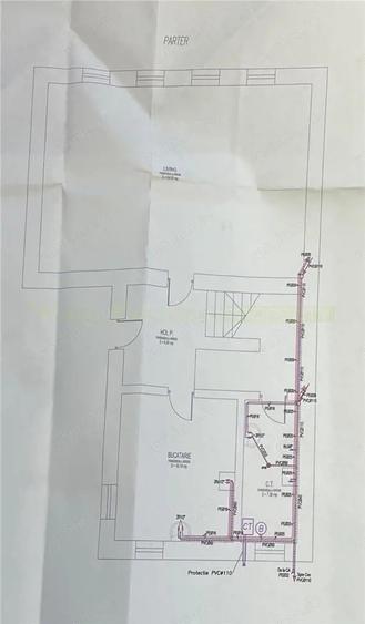 Casă cu 7 camere cu Teren 1016 Mp în Jimbor