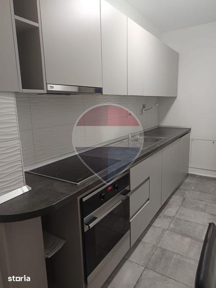 Apartament cu 2 camere semidecomandat în Baza 3