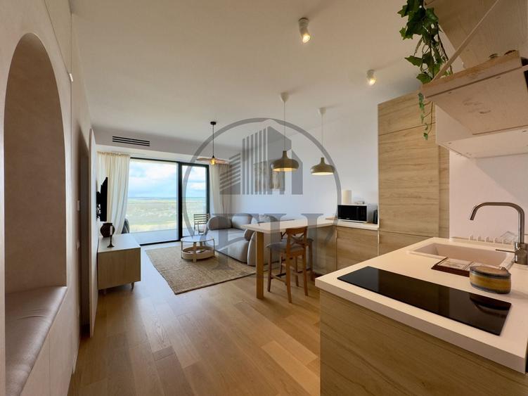 Apartament cu 2 camere semidecomandat, mobilat în Vest