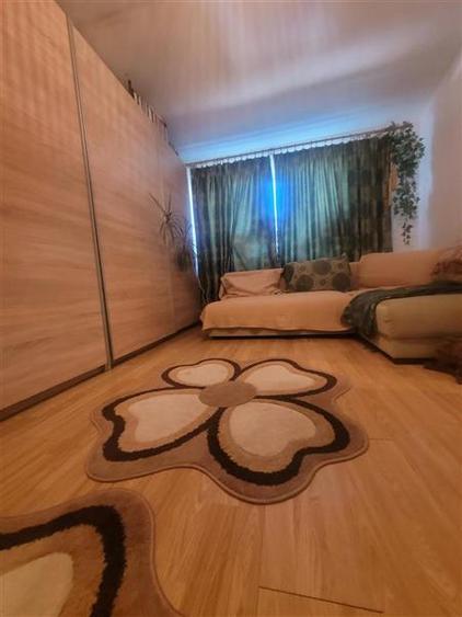 Apartament Modern 2 Camere la Mansarda, Poarta 6 - 16