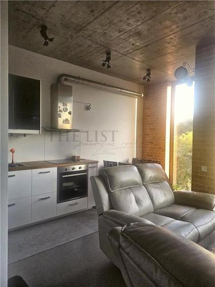 Apartament cu 2 camere decomandat, mobilat în Mogoșoaia