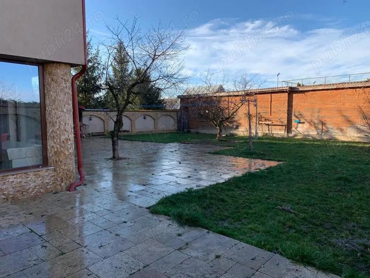 Casă cu 6 camere cu Teren 450 Mp în Ordoreanu
