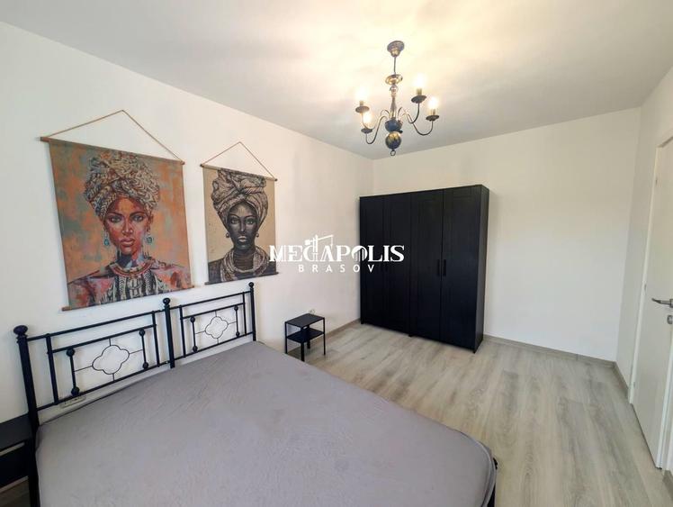 Apartament cu 2 camere semidecomandat în Sânpetru