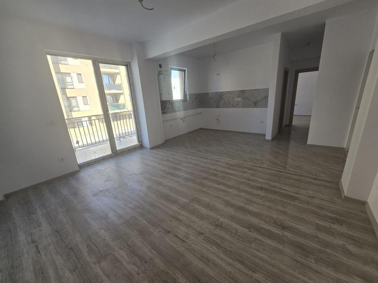 Apartament cu 2 camere decomandat în Girocului